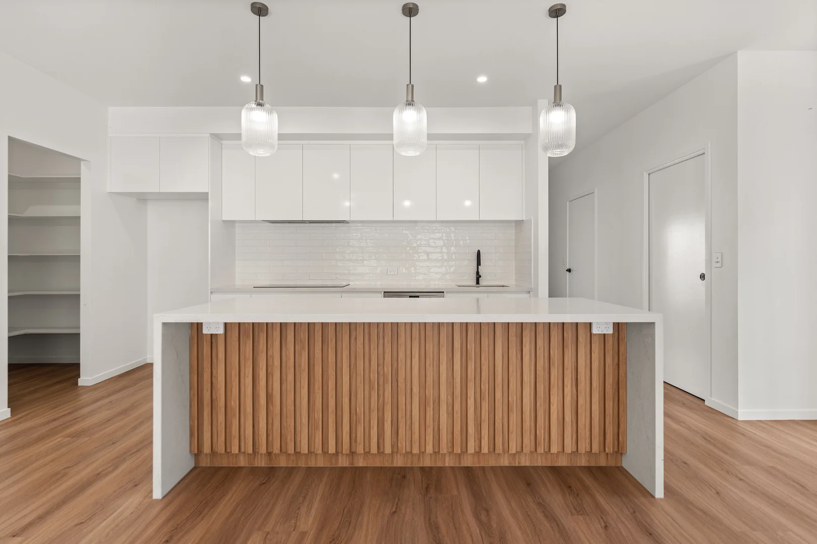 Additional image 2 of 2 Maple Court, Arundel QLD 4214