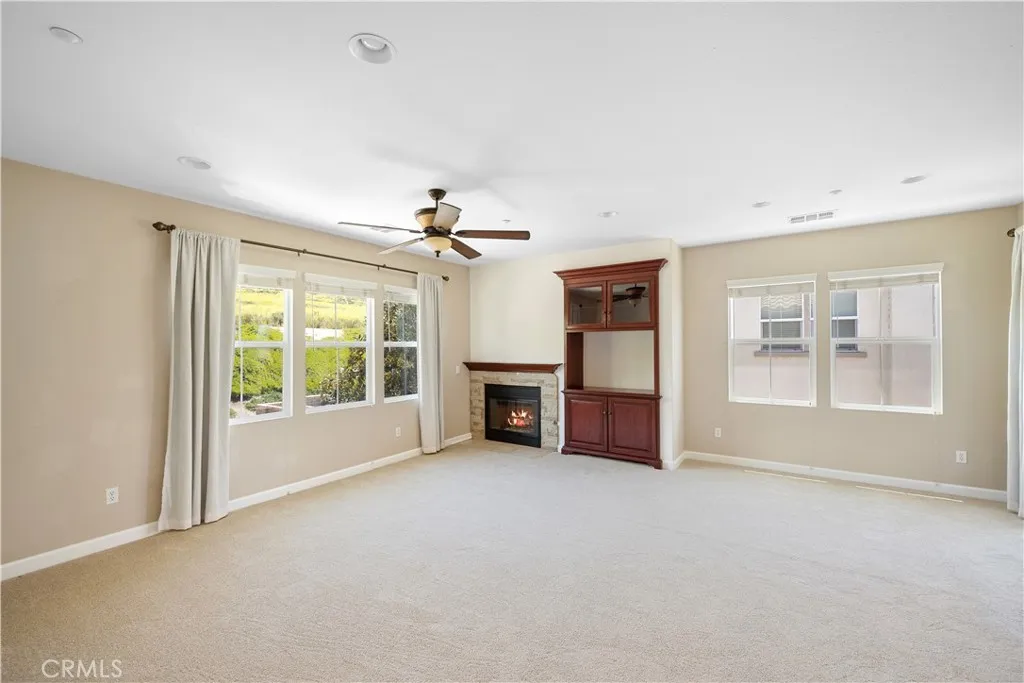 Additional image 5 of 15659 Vista Way Unit 100, Lake Elsinore, CA 92532