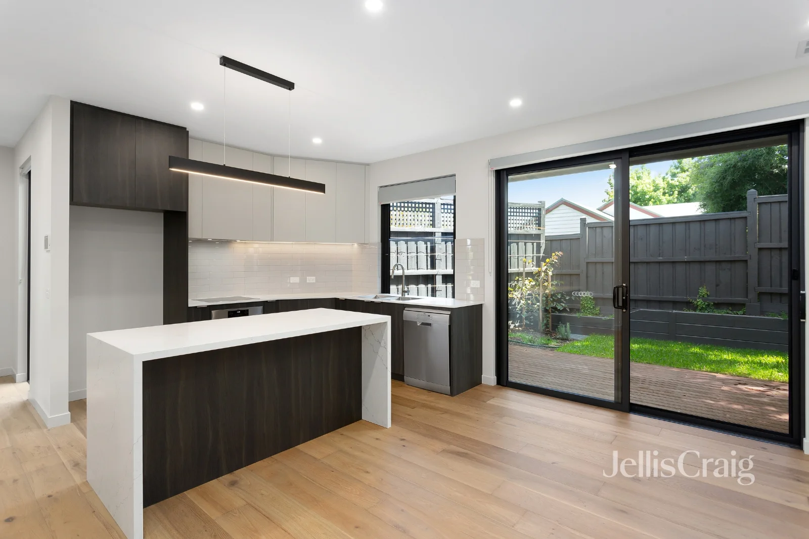 Additional image 2 of 4/18 Leon Avenue, Rosanna VIC 3084