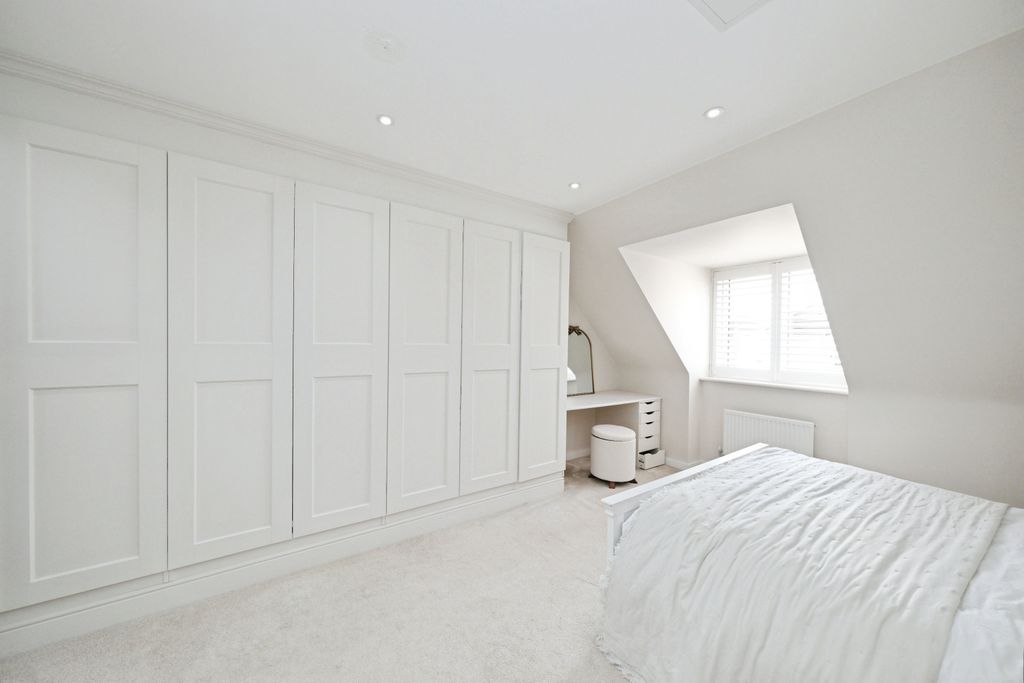 Additional image 9 of 4 bed semi-detached house for salePennington Way, Nottingham NG15