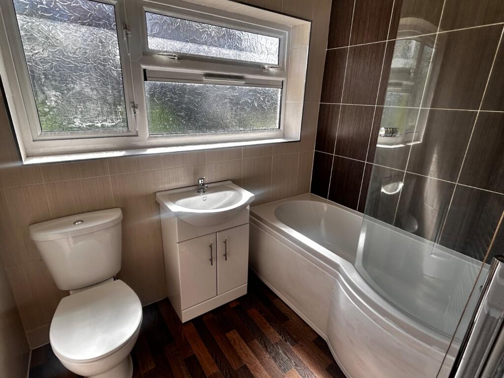 Additional image 12 of Englefield Crescent, Holmewood, Bradford, West Yorkshire, BD4