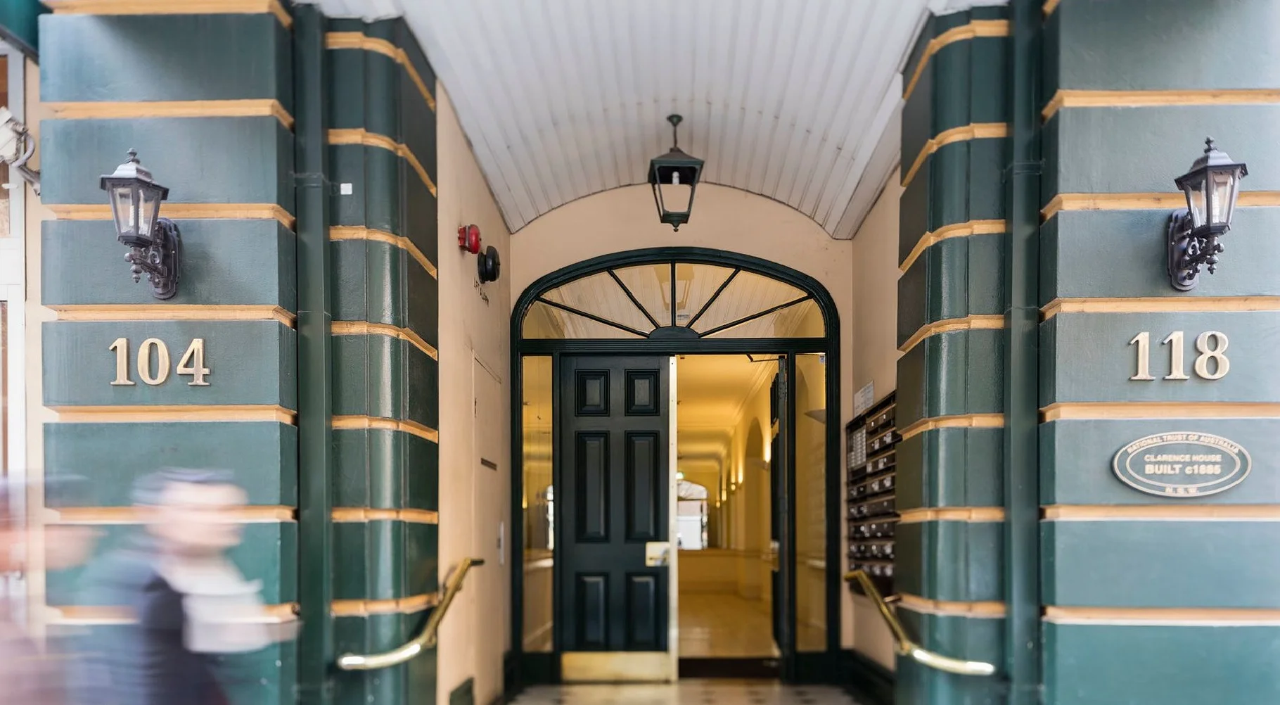 33/114 Clarence Street, Sydney NSW 2000