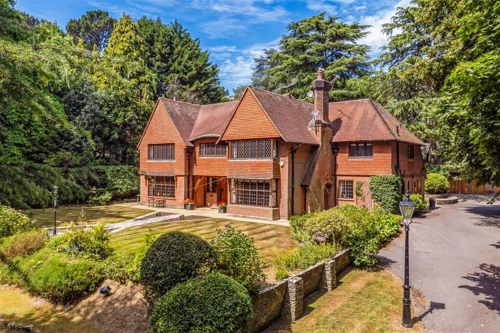 Martello Road, Branksome Park