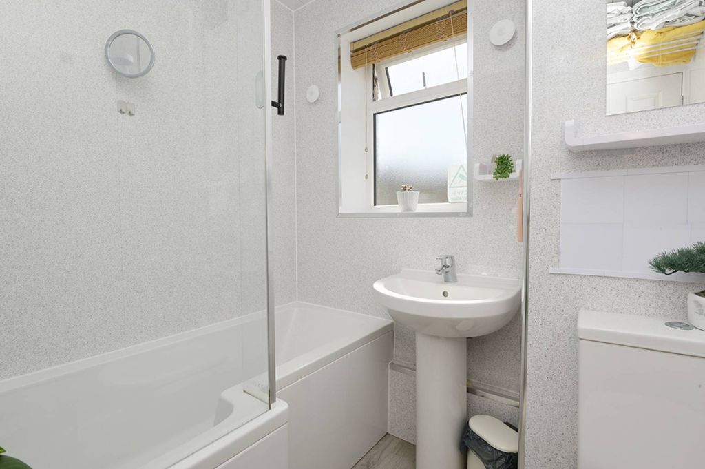 Additional image 13 of 2 bed flat for saleSunnyside Street, Camelon, Falkirk FK1
