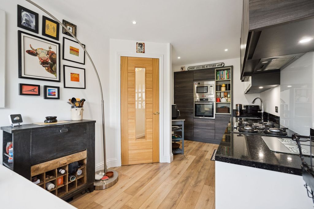 Additional image 8 of 4 bed detached house for saleSpringbank Gardens, Dunblane FK15