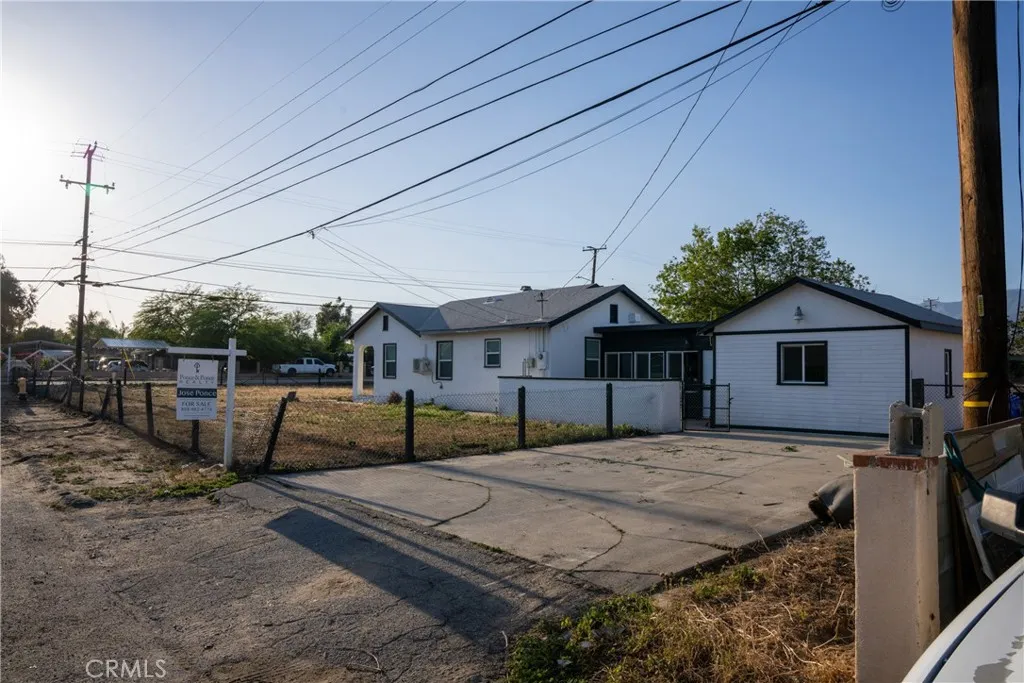 Additional image 103 of 2505 N State St, San Bernardino, CA 92407