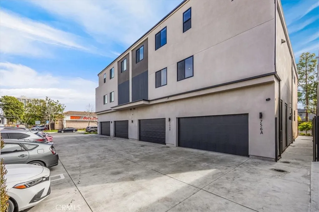Additional image 100 of 756 W 19th Street Unit B, Costa Mesa, CA 92627