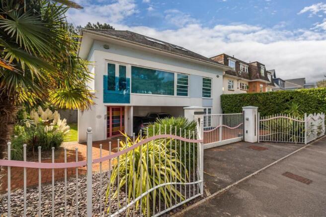 Brownsea Road, Sandbanks