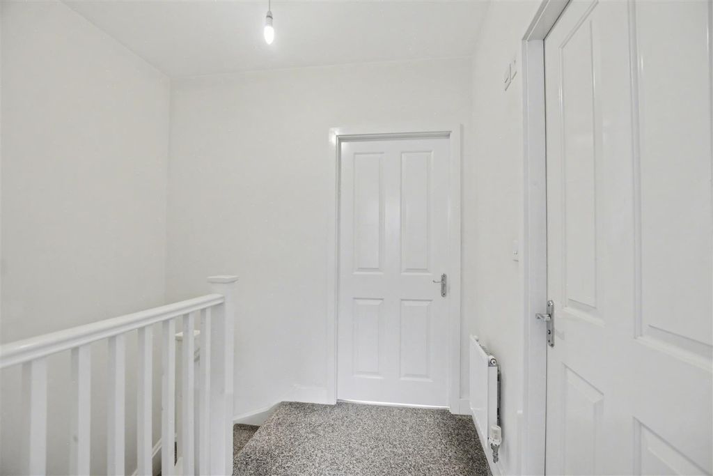 Additional image 18 of 2 bed town house for saleChurch Street, Stapleford, Nottingham NG9