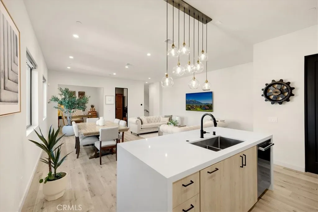 Additional image 78 of 756 W 19th Street Unit B, Costa Mesa, CA 92627