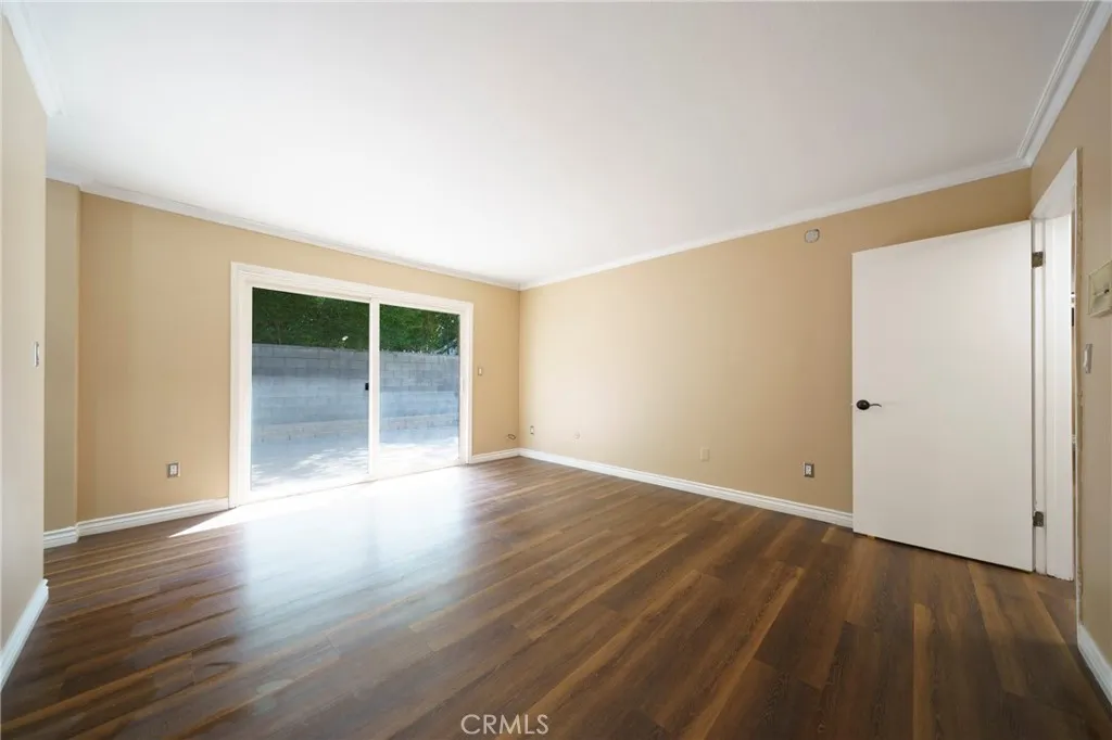 Additional image 81 of 8120 Canby Ave #6, Reseda, CA 91335