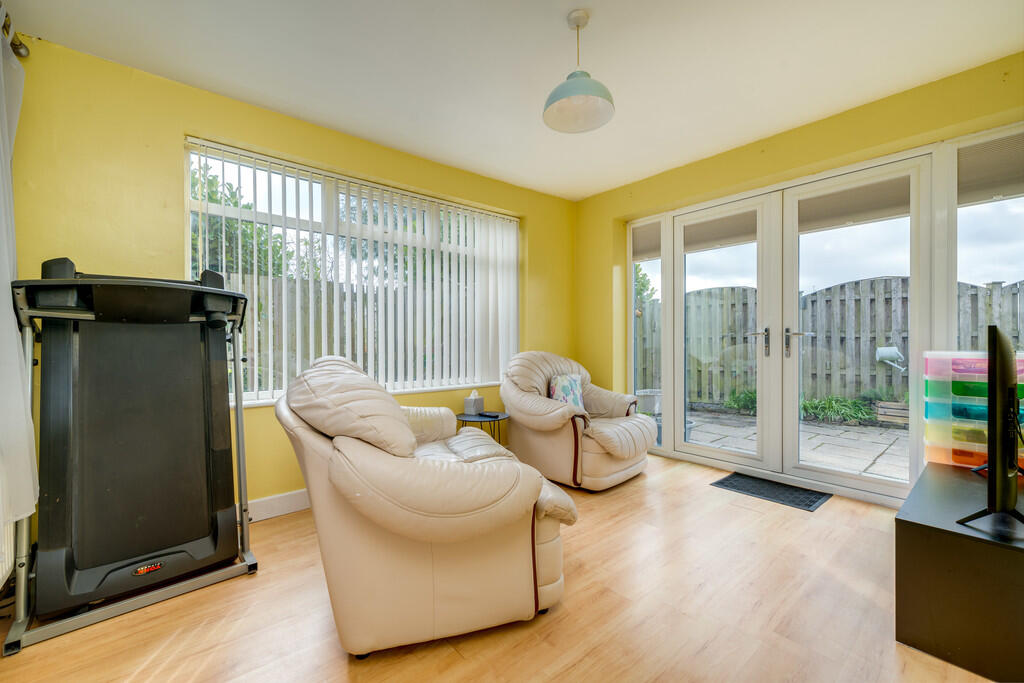 Additional image 7 of Thorndene Way, Bradford 4
