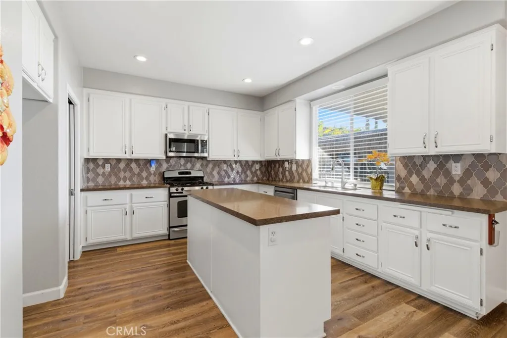 Additional image 82 of 940 Via Blairo, Corona, CA 92879