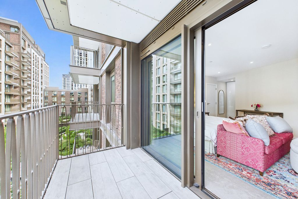 Additional image 31 of 4 bed flat for saleMichael Road, London SW6