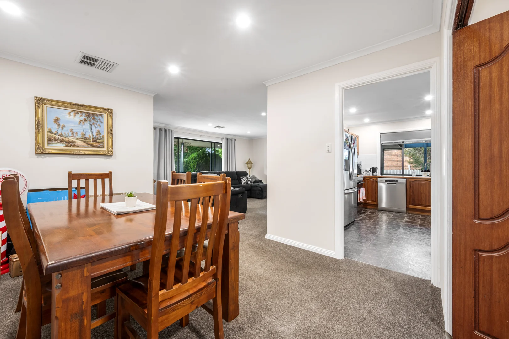 Additional image 3 of 15 Jasmine Avenue, Mount Gambier SA 5290