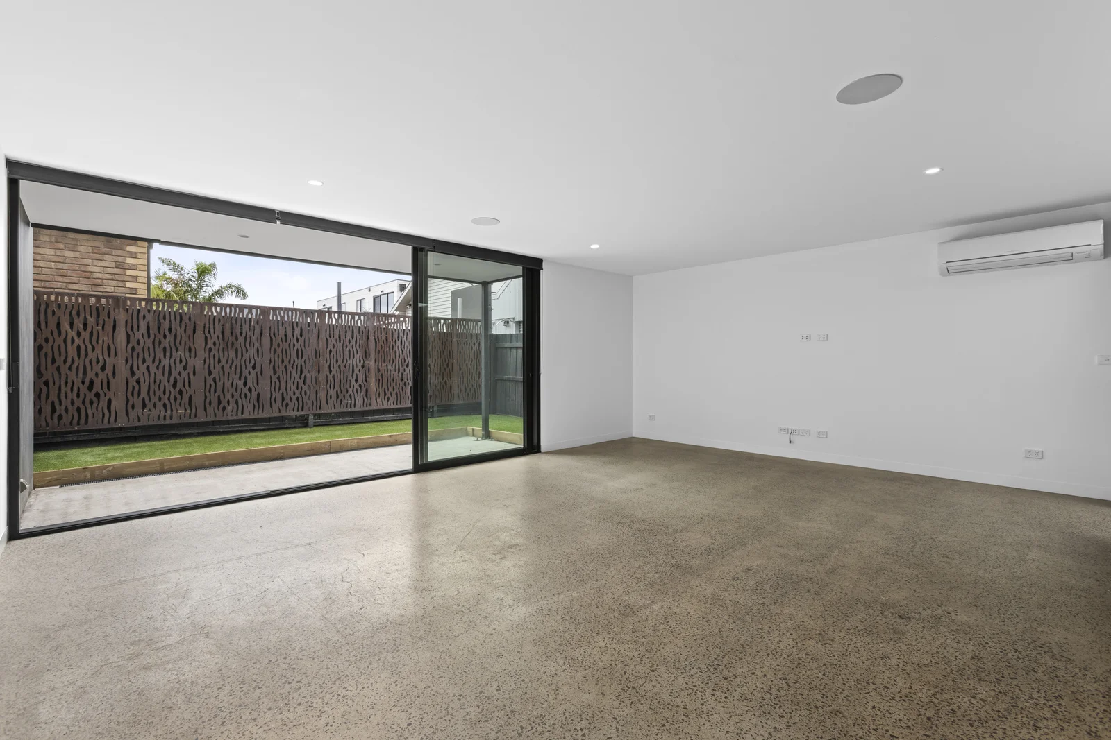 Additional image 5 of 2B Russell Street, Newtown VIC 3220
