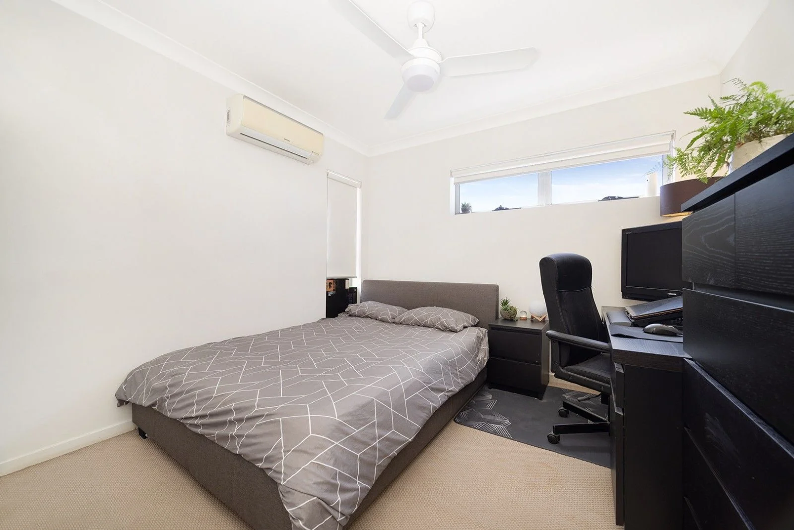 Additional image 5 of 6/2242 Logan Road, Upper Mount Gravatt QLD 4122