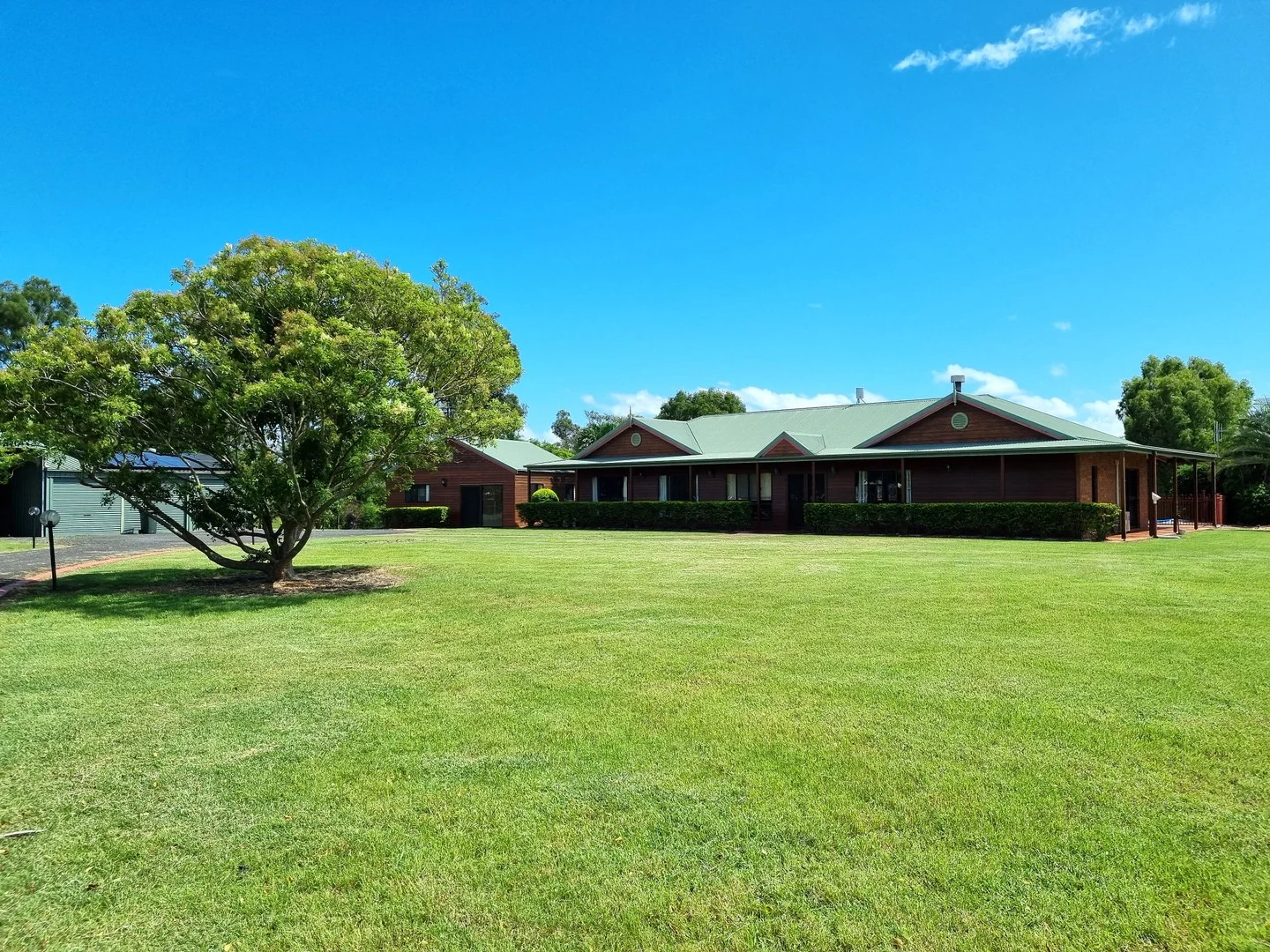 20 Daveys Drive, Branyan QLD 4670