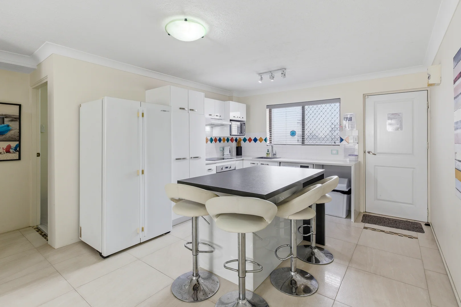 Additional image 4 of 208/132 Marine Parade, Southport QLD 4215