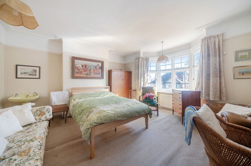 Additional image 14 of 5 bed detached house for saleBlenheim Avenue, Highfield, Southampton, Hampshire SO17