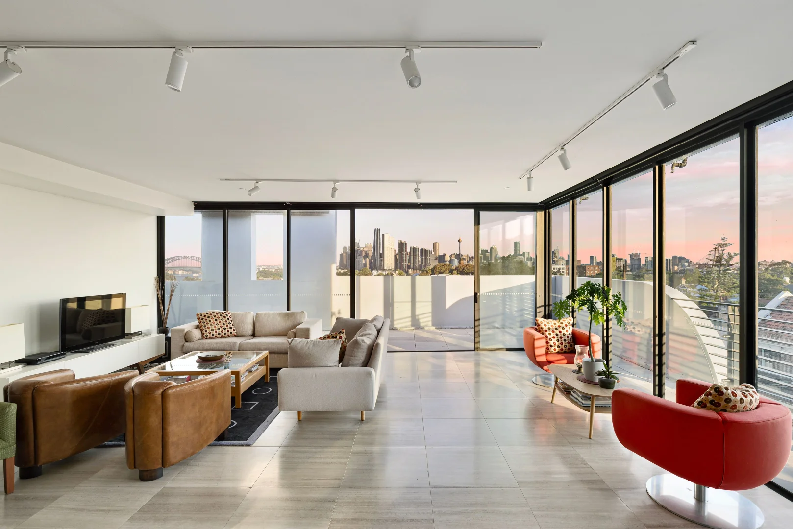 Additional image 2 of 401/2a Rowntree Street, Balmain NSW 2041