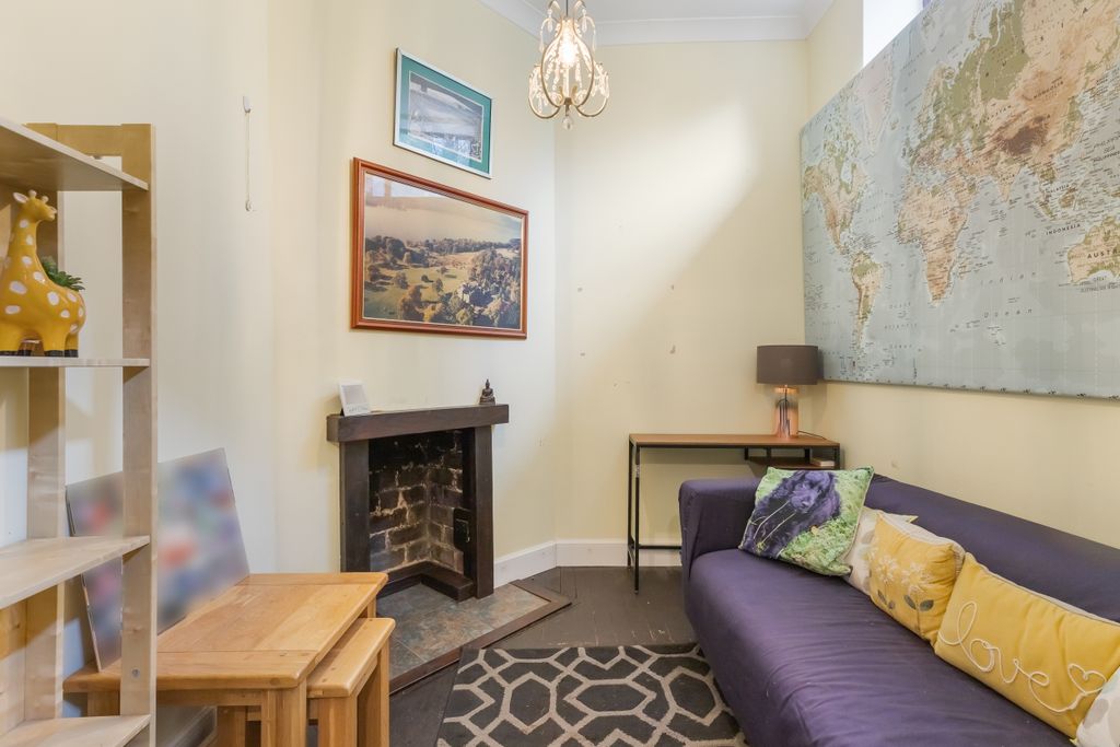Additional image 10 of 3 bed flat for saleCroft Street, Bonhill G83