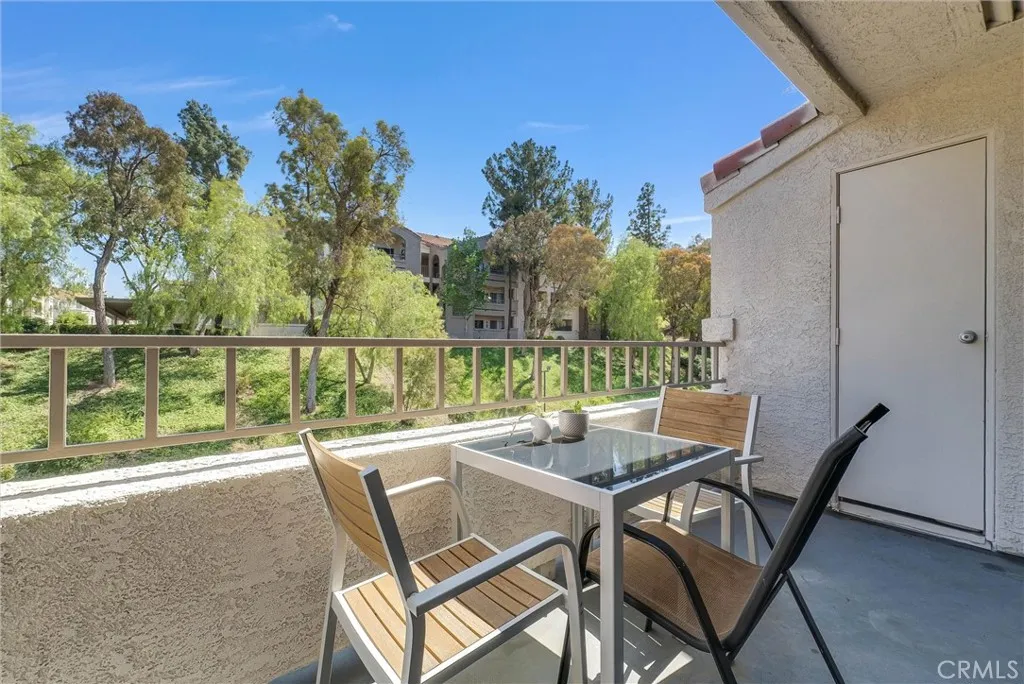 Additional image 6 of 1980 Las Colinas Circle Unit 301, Corona, CA 92879