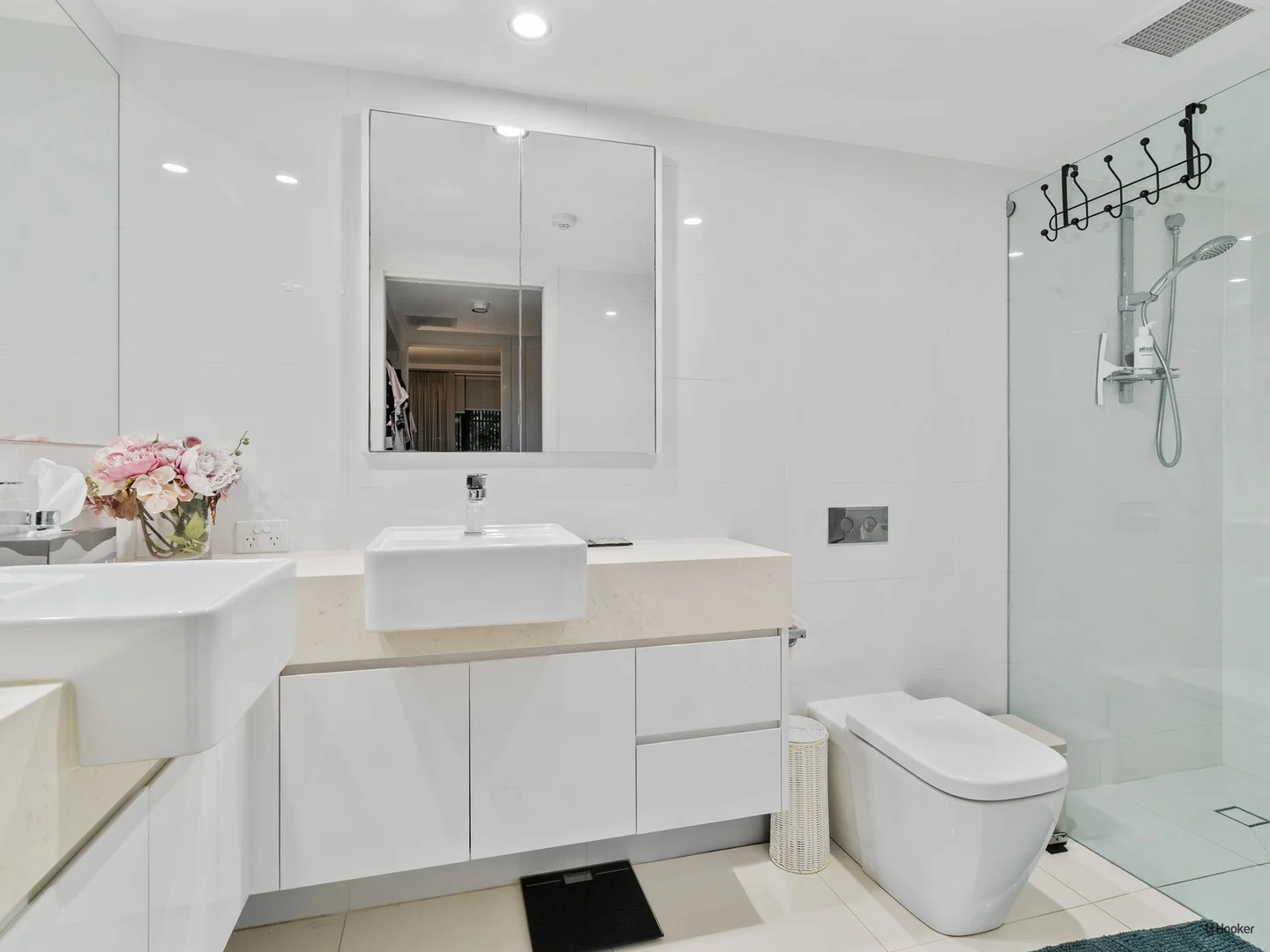 Additional image 6 of 4/828 Pacific Parade, Currumbin QLD 4223