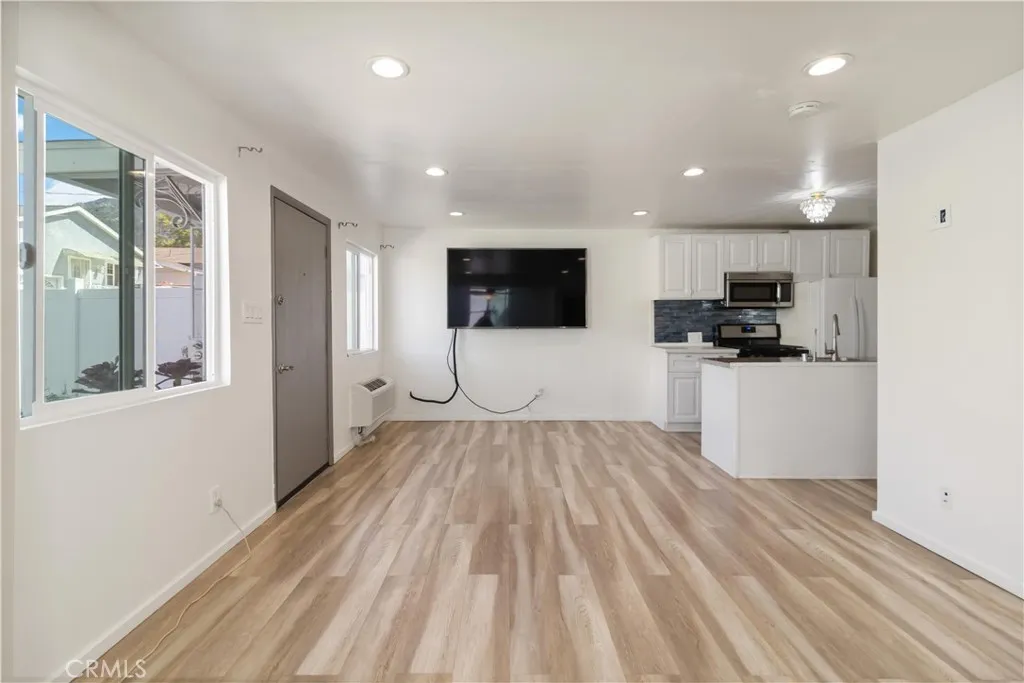 Additional image 35 of 6854 Quinton Lane, Tujunga, CA 91042