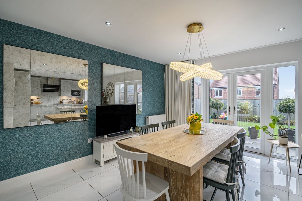 Additional image 4 of 5 bed detached house for saleWillow Drive, Harrogate HG3