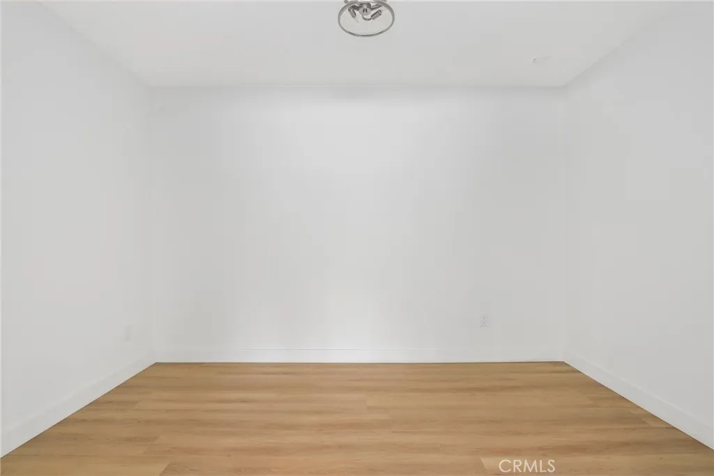Additional image 54 of 23312 Ostronic Dr, Woodland Hills, CA 91367