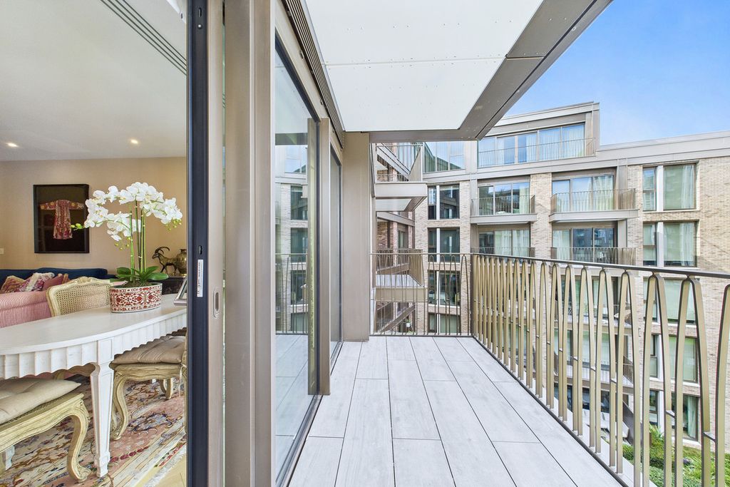 Additional image 21 of 4 bed flat for saleMichael Road, London SW6