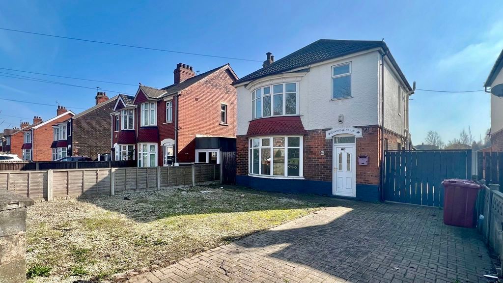 Additional image 2 of 6 bed detached house for saleStation Road, Scunthorpe DN15