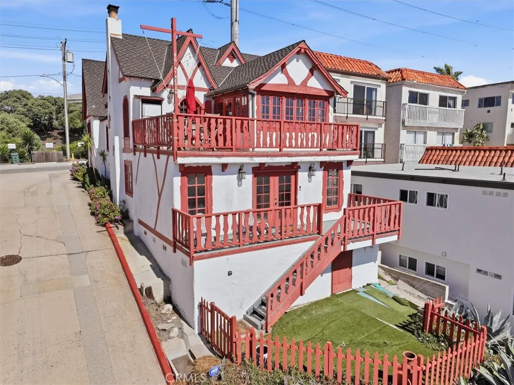 Additional image 52 of 4308 Crest Drive, Manhattan Beach, CA 90266