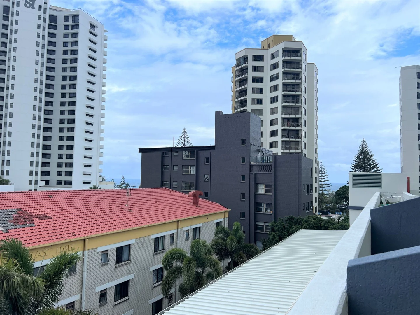 Additional image 6 of 206/25 Laycock St, Surfers Paradise QLD 4217