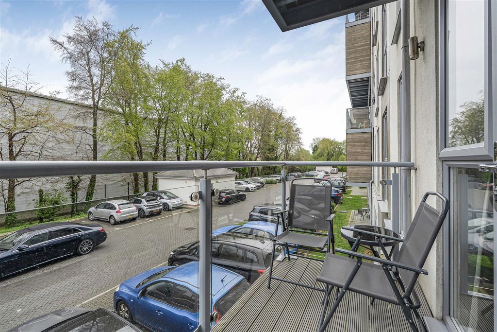 Additional image 12 of 1 bed flat for saleAlder House, Wallingford Way, Maidenhead SL6