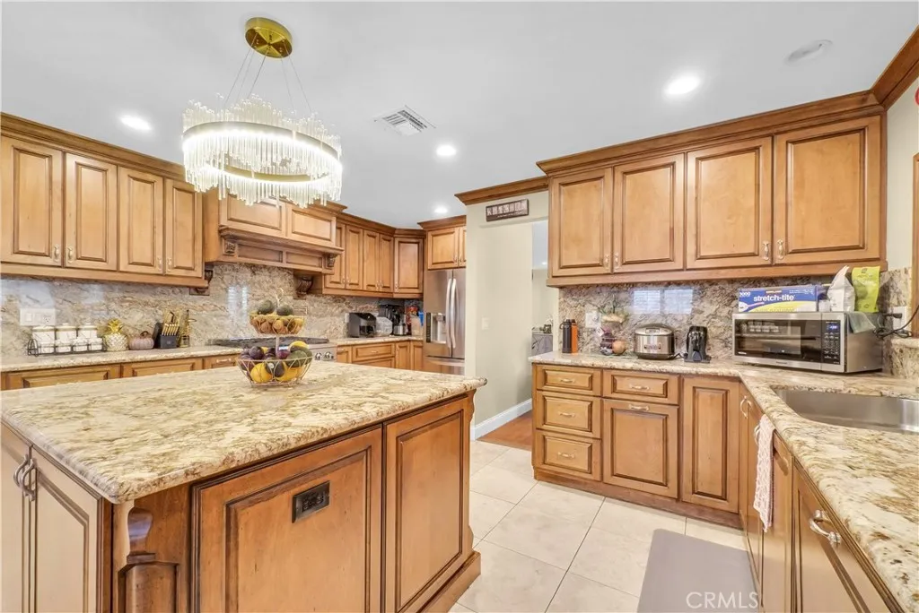 Additional image 57 of 6019 Magnolia Ave, Rialto, CA 92377