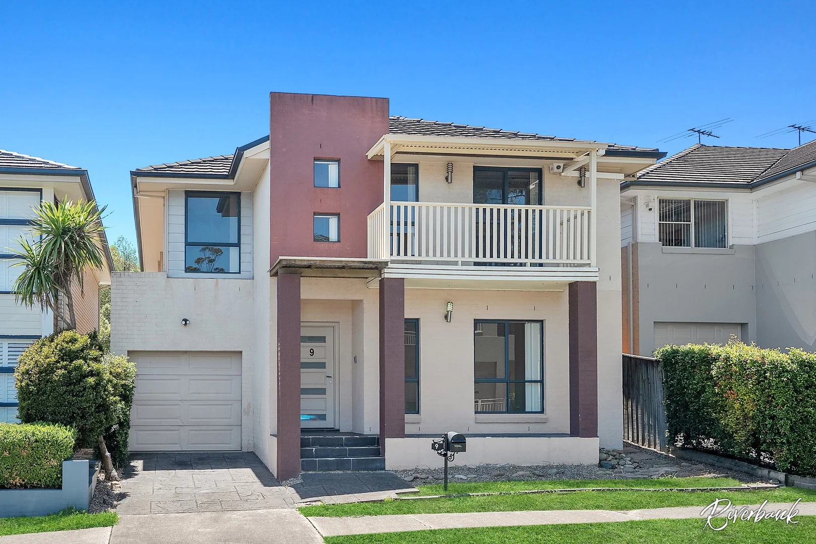9 Pugh Avenue, Pemulwuy NSW 2145