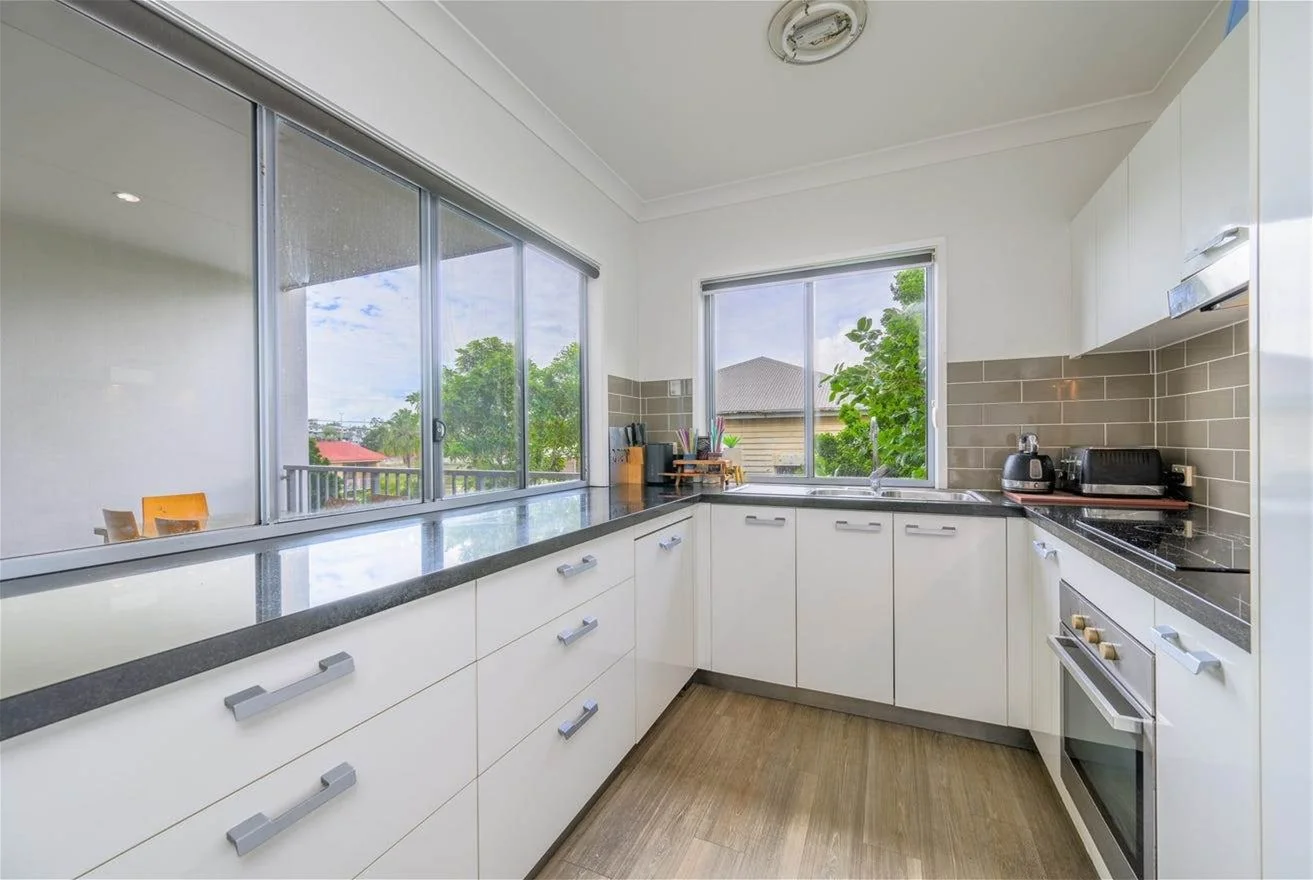 Additional image 4 of 2/7 View Street, West Gladstone QLD 4680