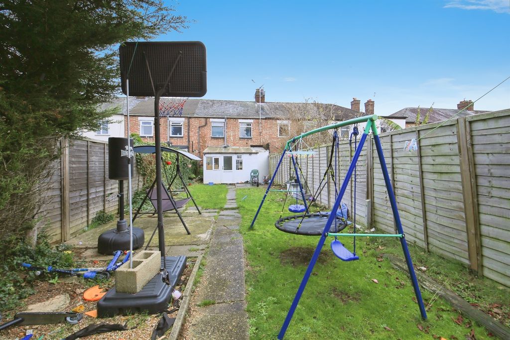 Additional image 17 of 2 bed terraced house for saleWillesden Avenue, Peterborough PE4