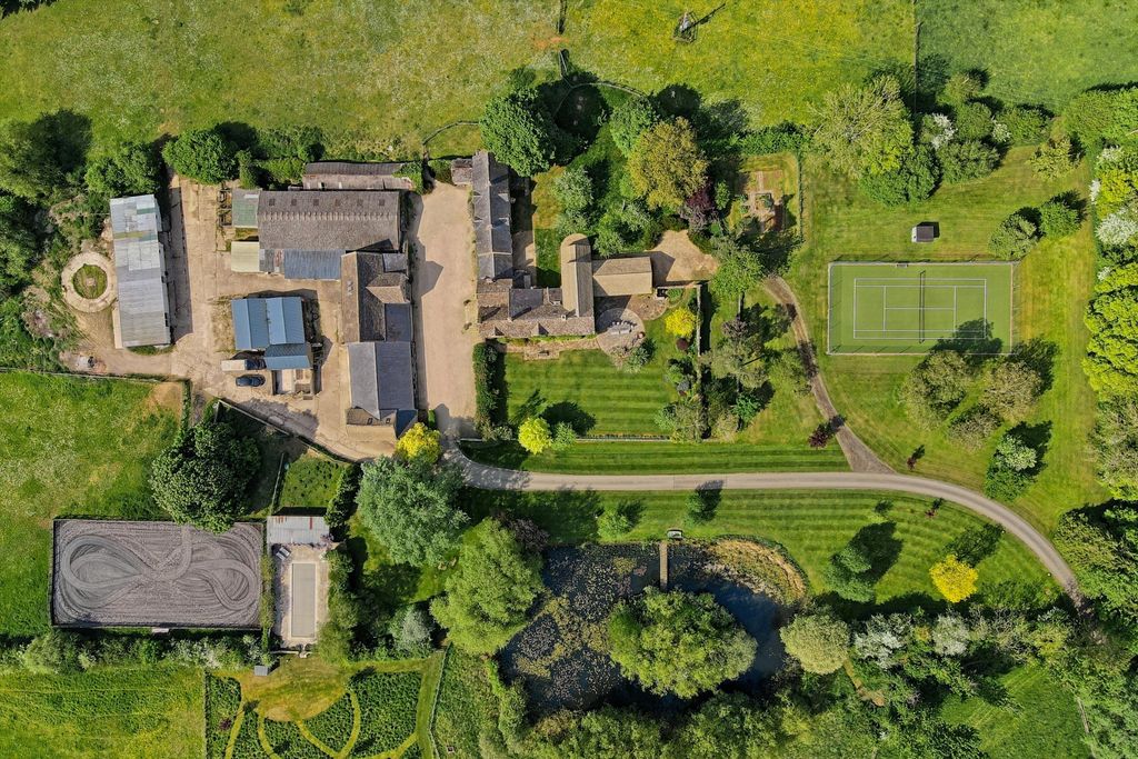 Additional image 22 of 6 bed detached house for saleLechlade, Gloucestershire GL7