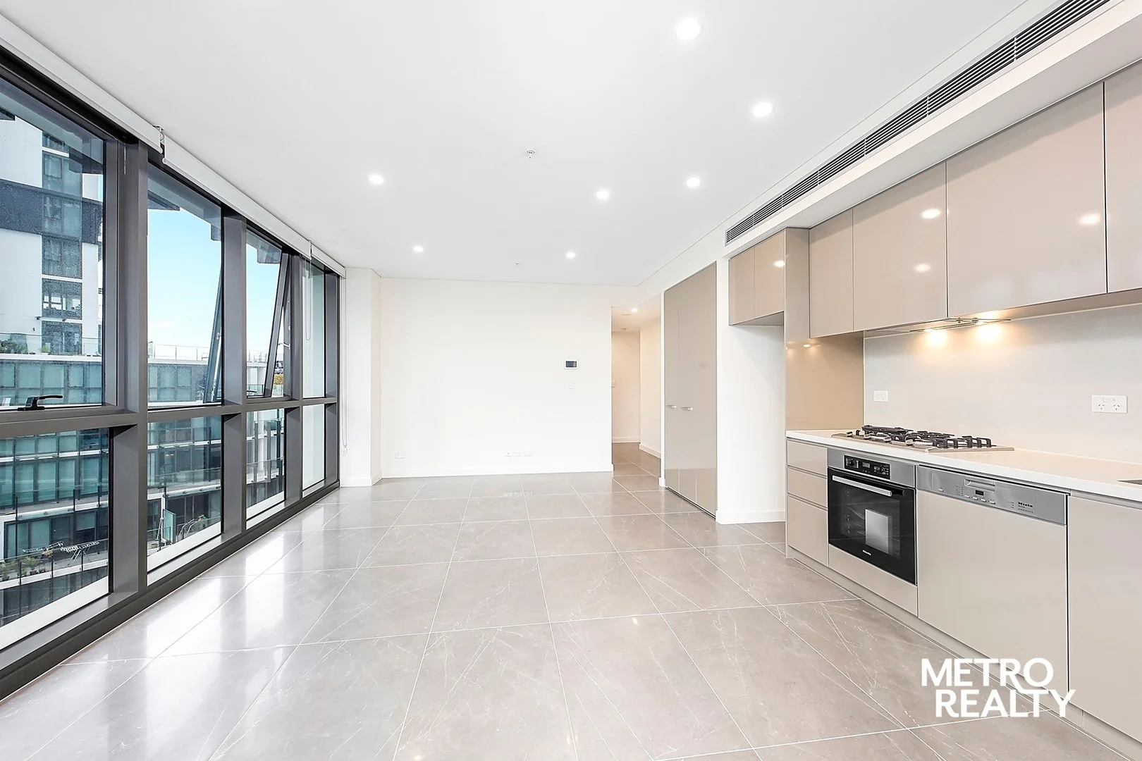 Additional image 2 of 701D/101 Waterloo Road, Macquarie Park NSW 2113