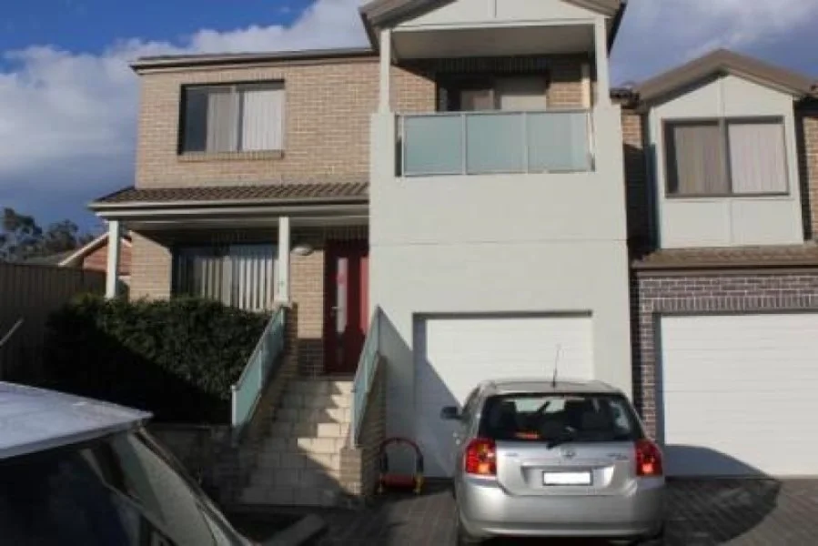 6/6-10 Kendall Drive, Casula NSW 2170