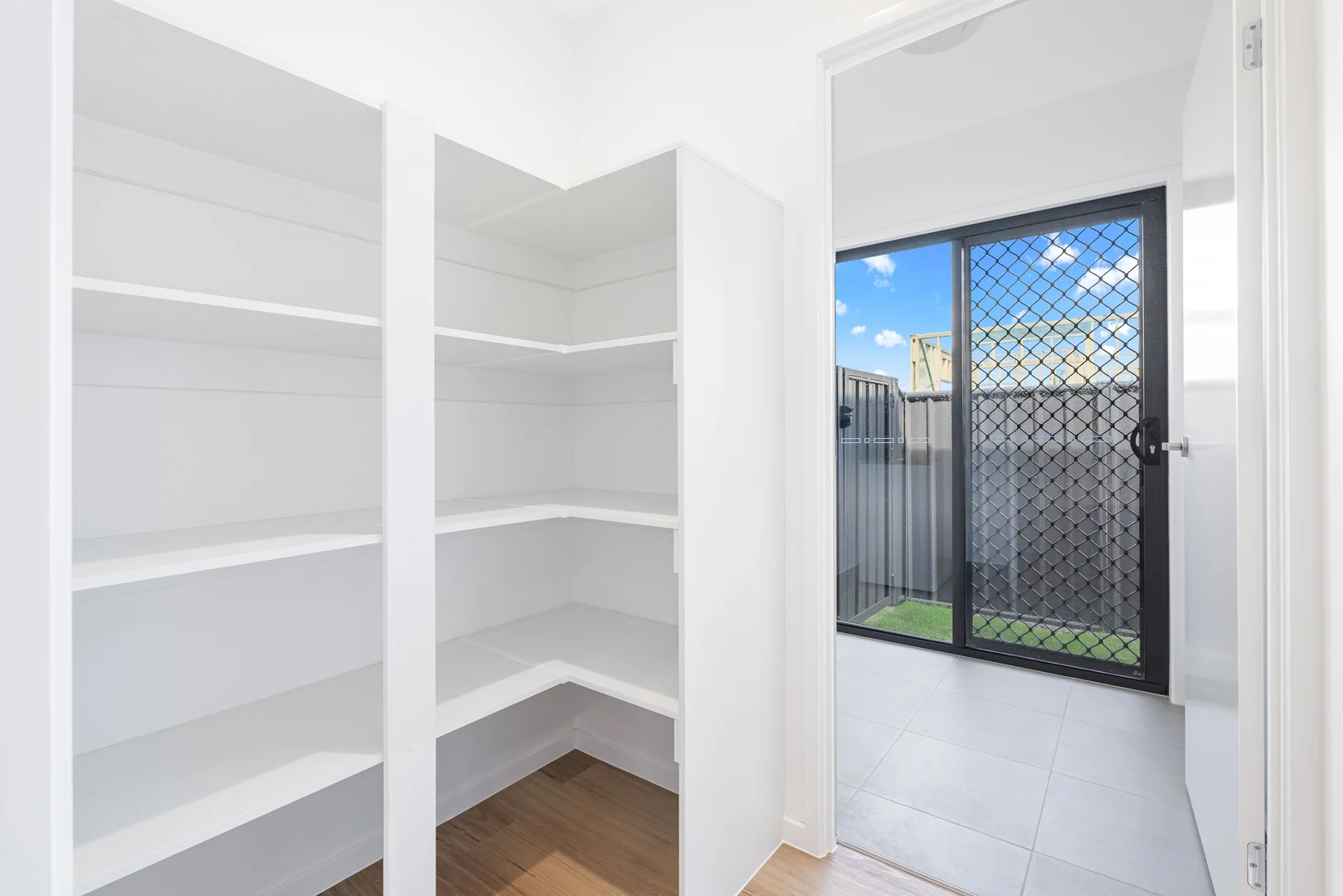 Additional image 16 of 7 Woodruff Crescent, Nikenbah QLD 4655