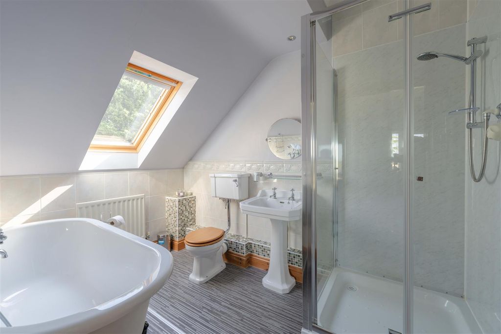 Additional image 20 of 4 bed detached house for saleGlebe Lane, Lower Harlestone, Northampton NN7