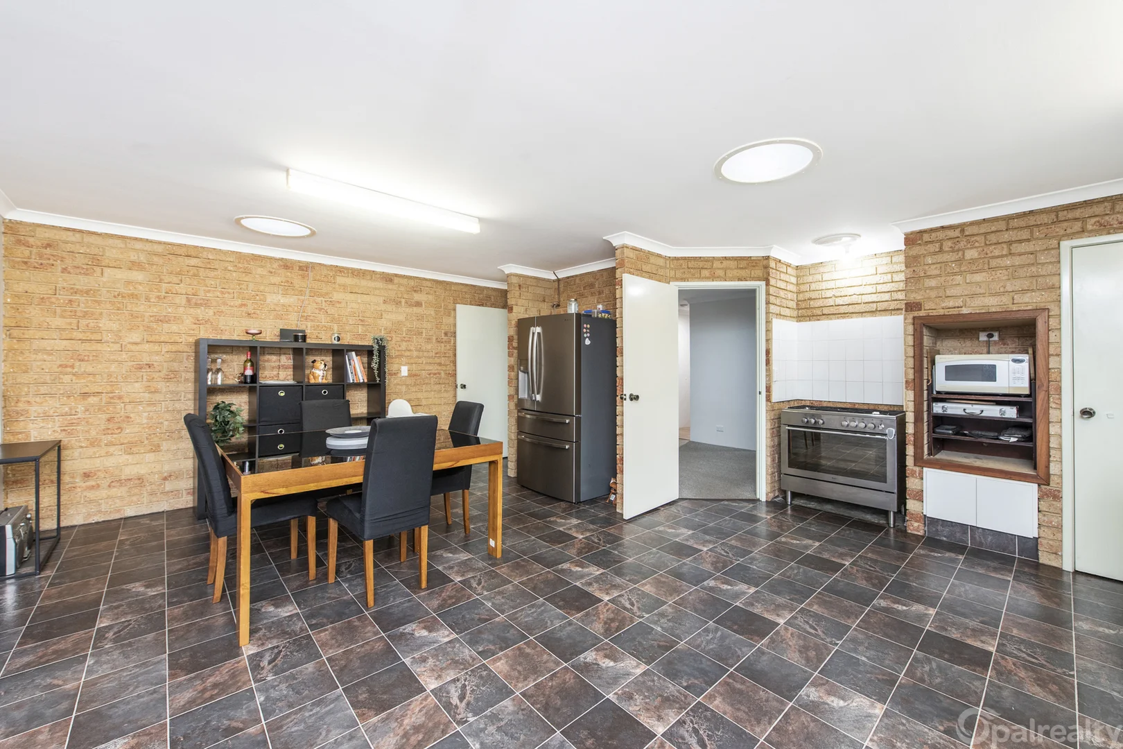 Additional image 7 of 41 Yaringa Street, Golden Bay WA 6174