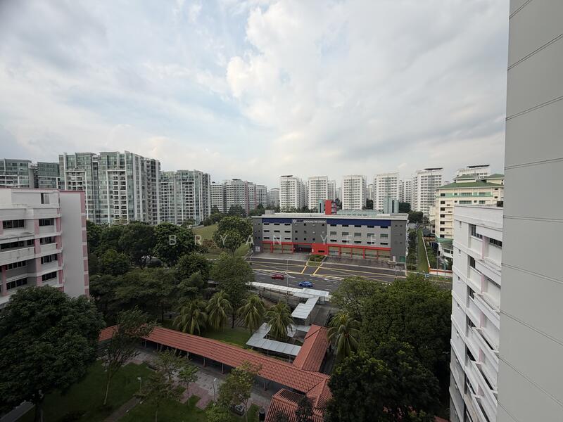 448 Hougang Avenue 10 photo 5
