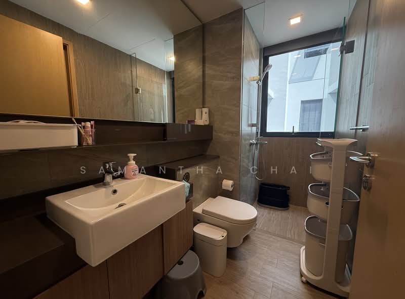 21 Flora Drive photo 5