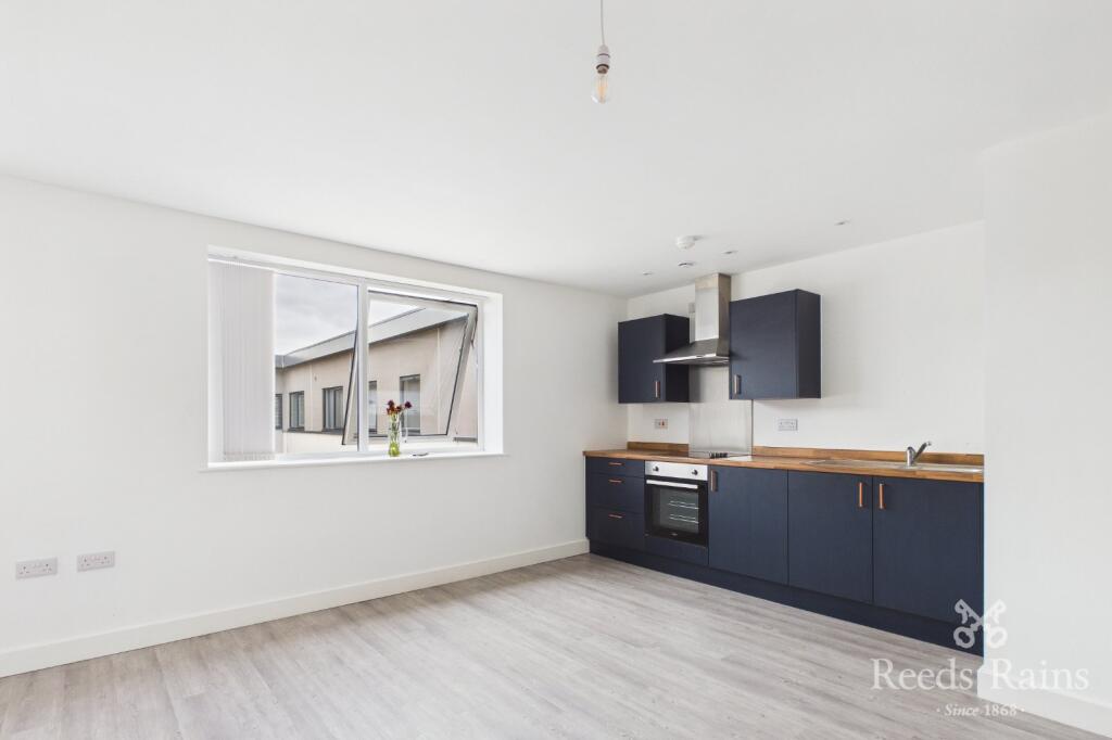 Bingley Road, Bradford, West Yorkshire, BD9