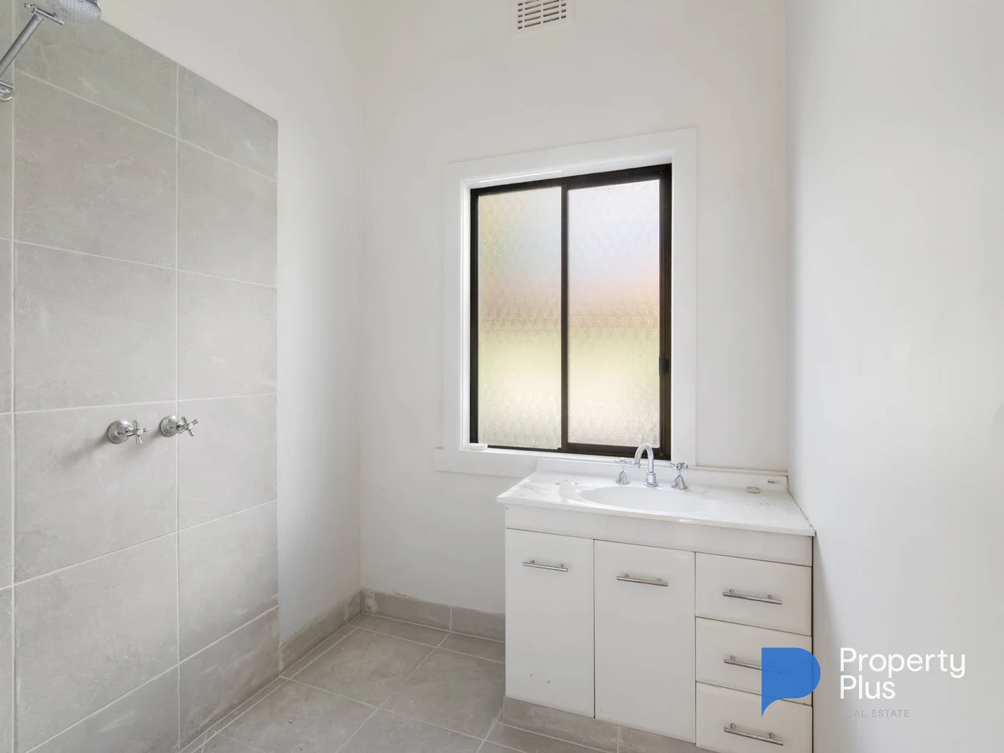 Additional image 7 of 8 Hunter Street, Golden Square VIC 3555